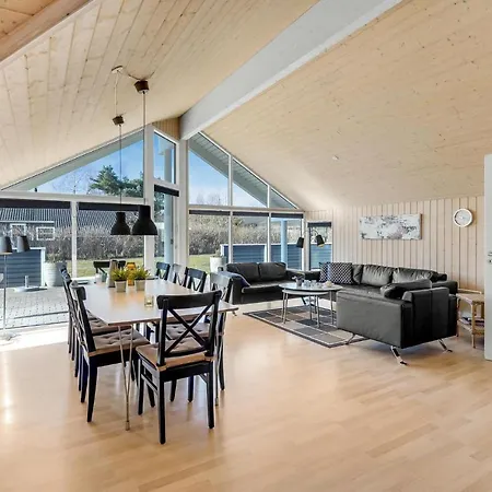 Four-bedroom In Vaggerlose